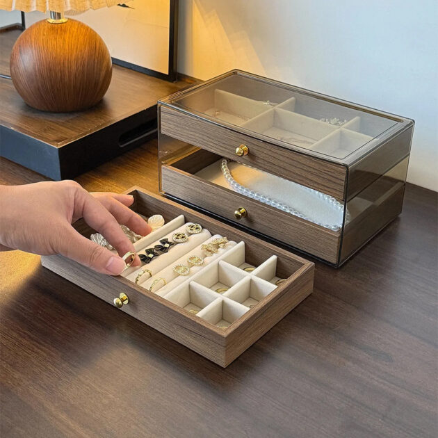 علبة تنظيم المجوهرات