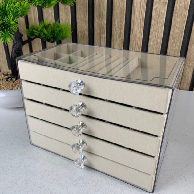 منظم مجوهرات أنيق