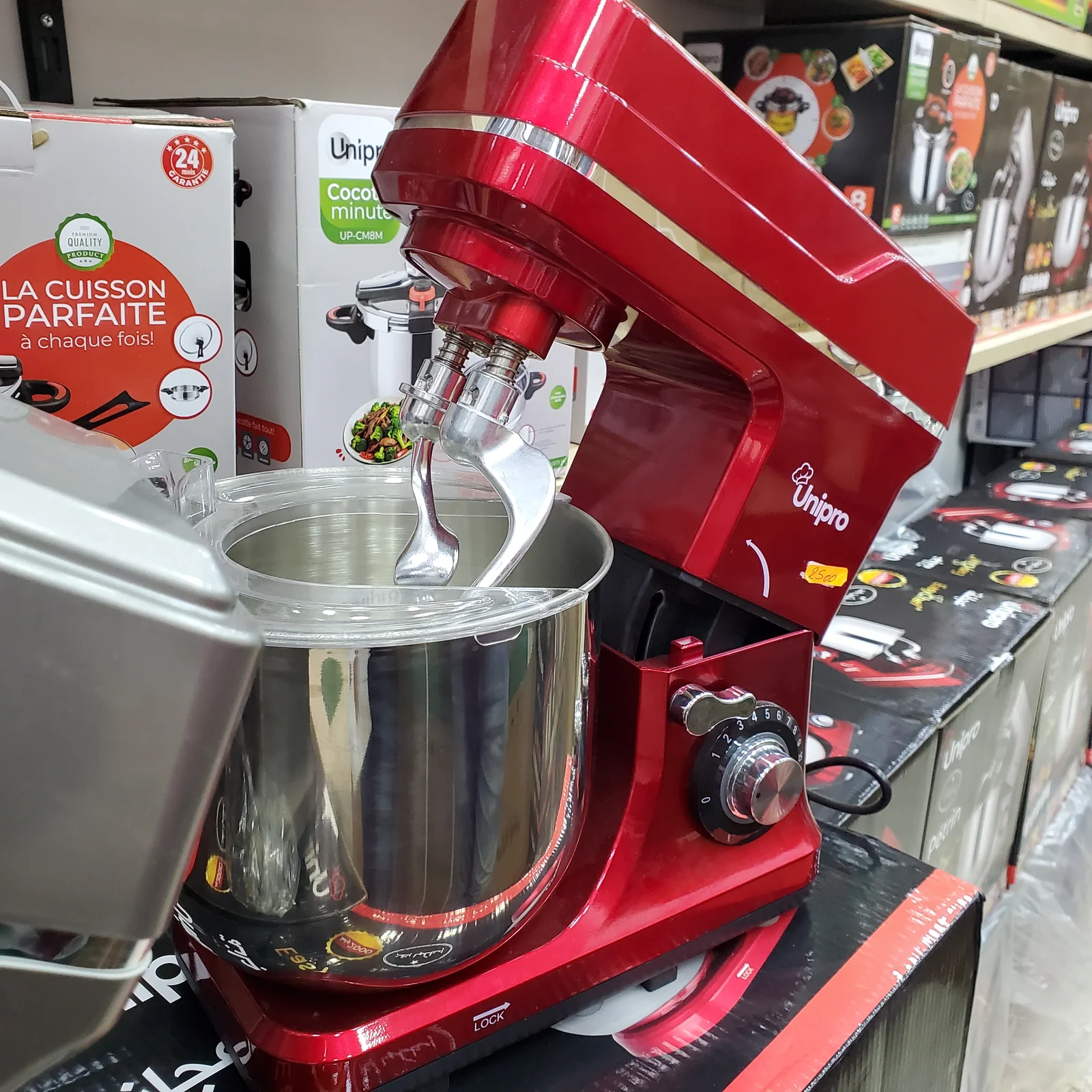 خلاط عجن كهربائي