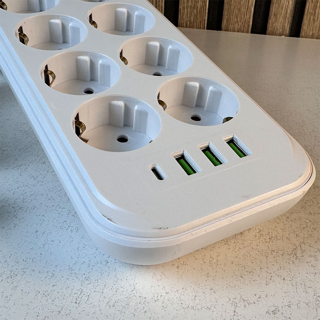 مقبس طاقة متعدد المنافذ - الصورة 5