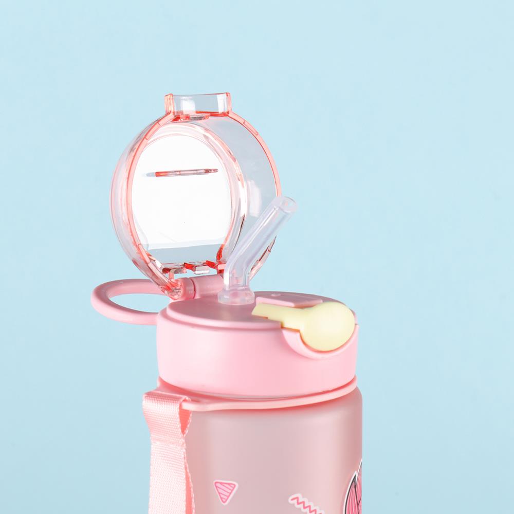 زجاجة مياه بلاستيكية - الصورة 3